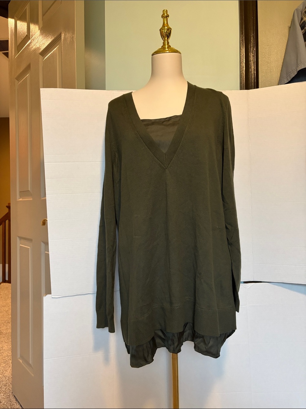 J. Jill Olive Green V-Neck Layered Tunic
